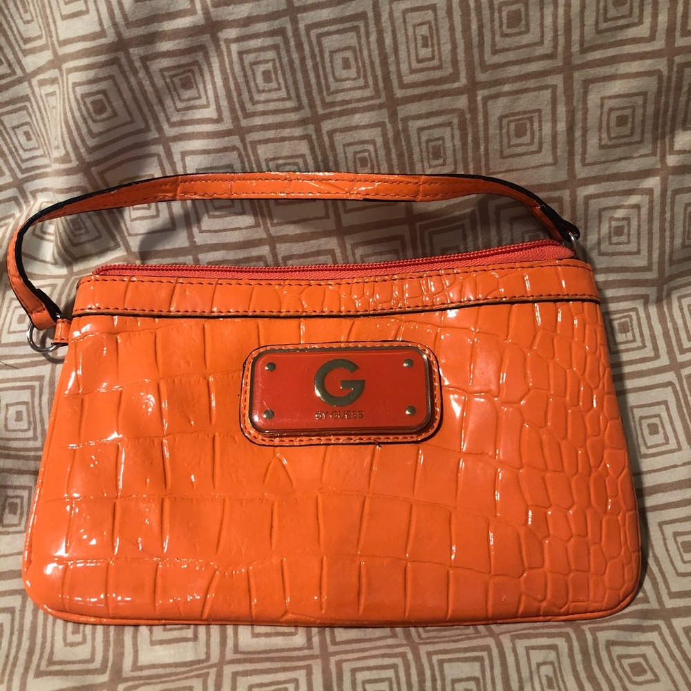 Guess wristlet